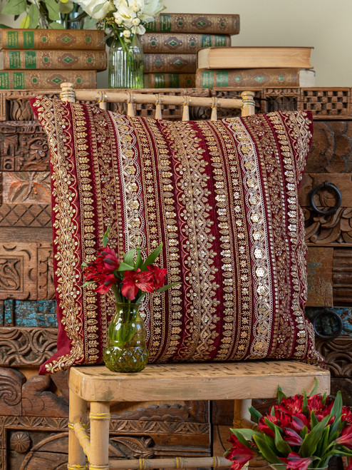 Bel Canto Cushion Cover - Burgundy