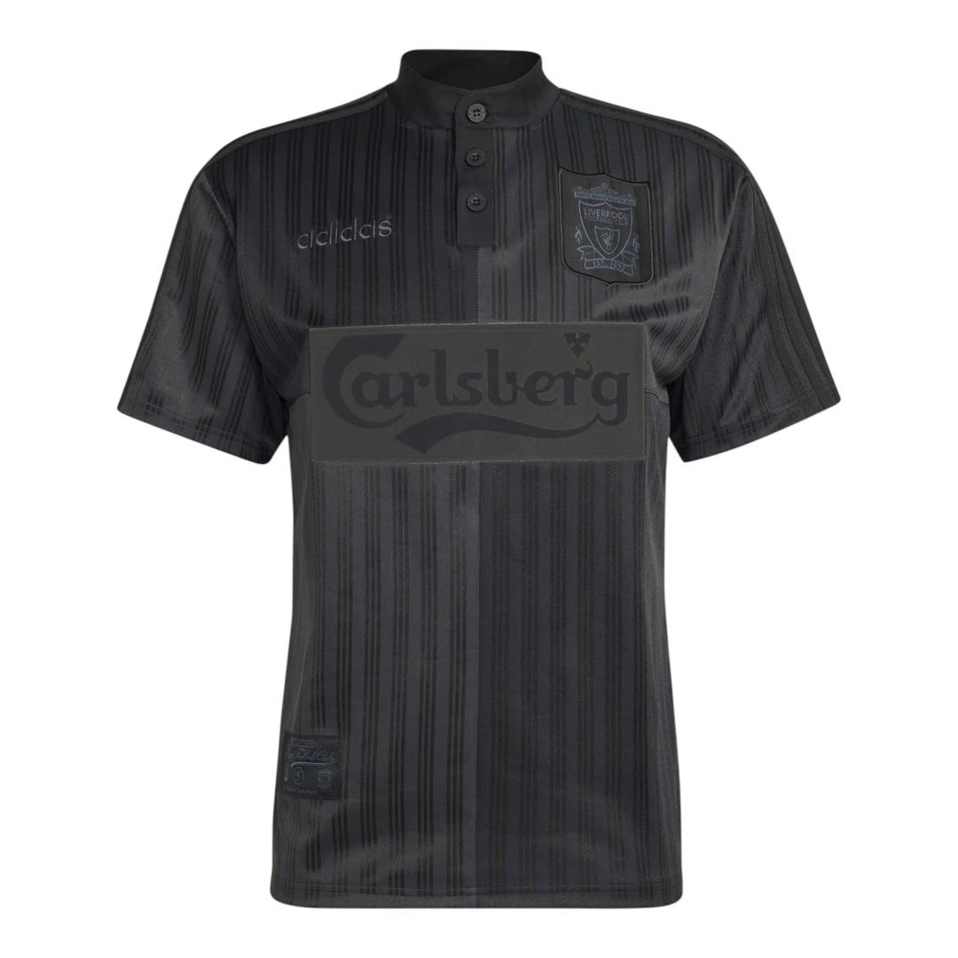 Liverpool 95/96 Men's Special Edition Blackout Retro Shirt
