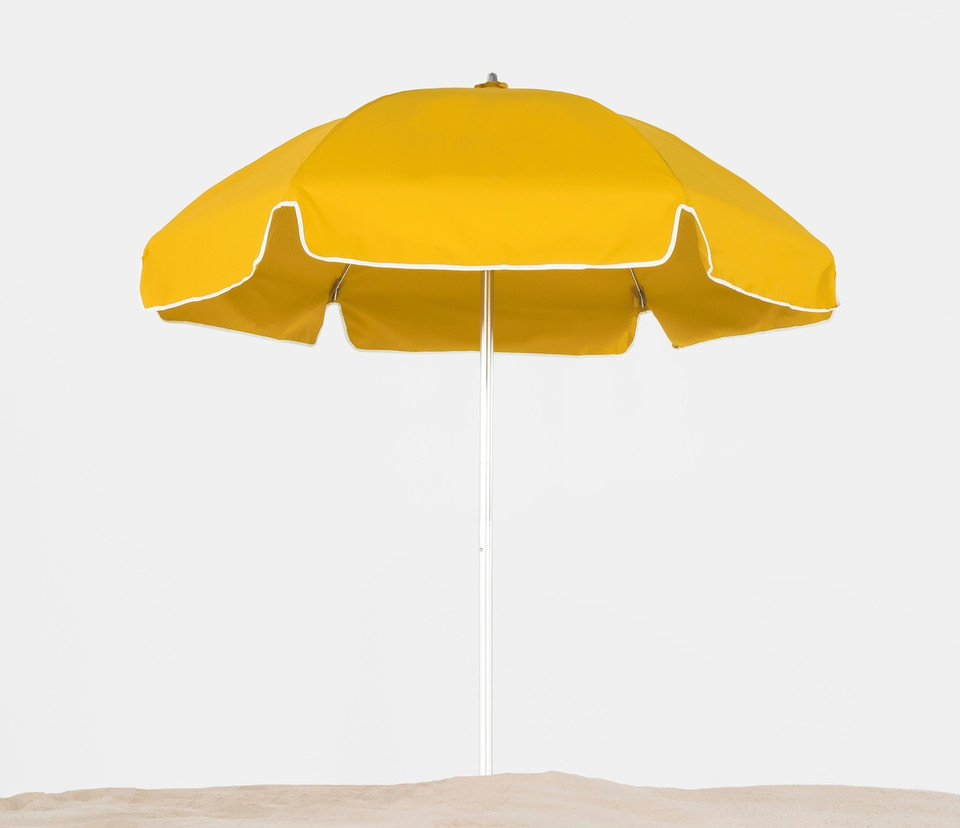Commercial Beach Umbrellas Low Pricing