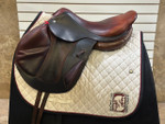 Used 17.5" CWD SE09 Monoflap Close Contact Saddle M