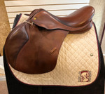 Used 17.5" Black Country Quantum Close Contact Saddle M