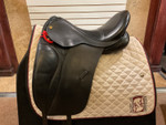 Used 17.5" Black Country Eden Dressage Saddle M