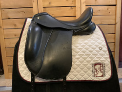Used 18" Custom Steffen's Advantage Dressage Saddle
