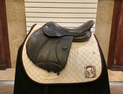 Used 17" Dover Circuit Close Contact Saddle
