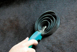 Tail Tamer Soft Touch Metal Curry
