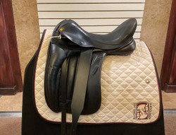 Used 17" Black Country Vinici Monoflap Dressage Saddle M