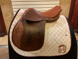 Used 16.5" Lancers Close Contact Saddle M
