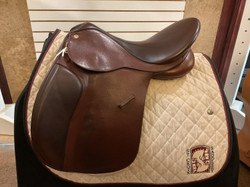 Used 16.5" Collegiate Convertible All Purpose Saddle MW