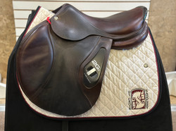 Used 18" CWD 2GS SE25 4C Flap Close Contact Saddle