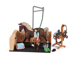 Schleich® Washing Area with HORSE CLUB Emily & Luna