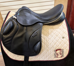 Used 17.5" County Solution Monoflap Close Contact Saddle MN
