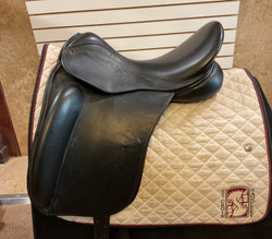 Used 17" County Perfection Dressage Saddle M