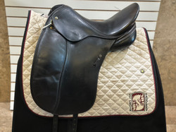 Used 18" Schleese Infinity Dressage Saddle W/XW