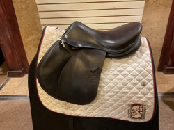 Used 17" Voltaire Palm Beach Close Contact Saddle MW