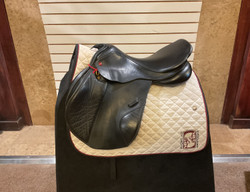 Used 18" Albion Legend K2 Close Contact Saddle M
