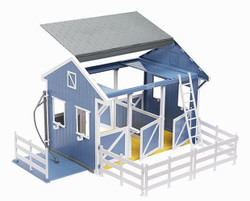 Breyer® Freedom Series Country Stable with Wash Stall