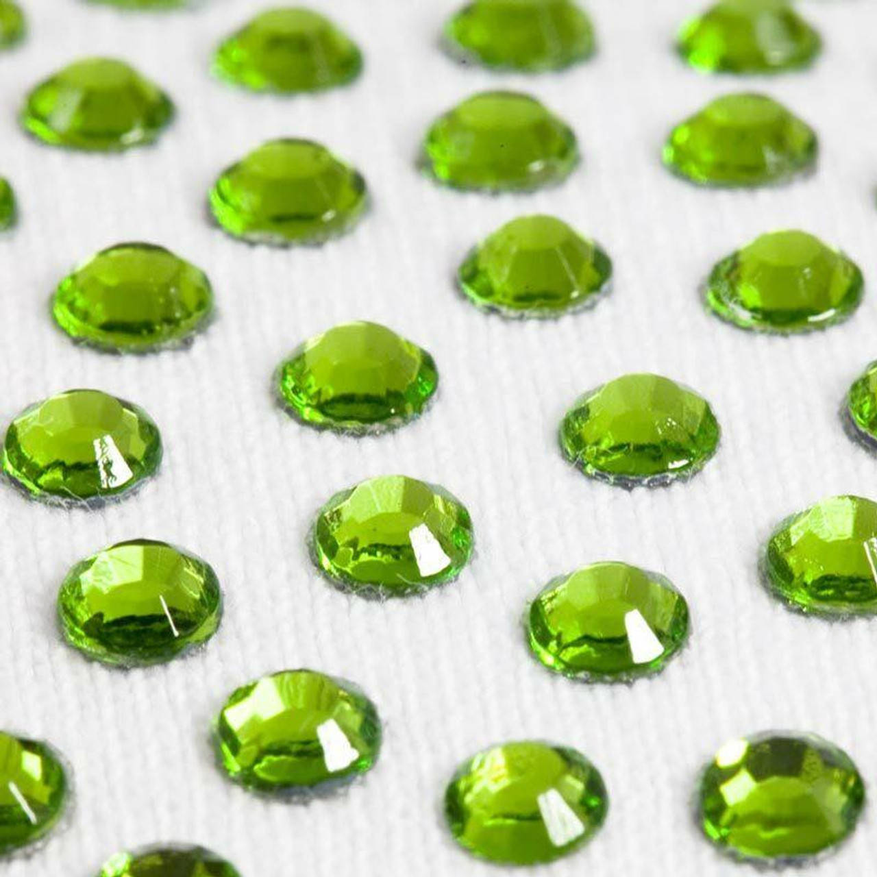 LUXE® CHAMELEON Emerald Green Hotfix Glass Rhinestones - 5 star review in  2023