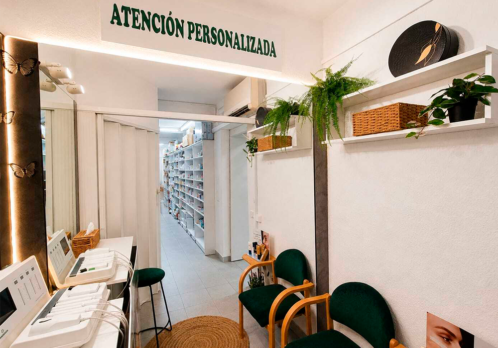 Dermoanálisis con microcaya en Farmacia Romero Isla en Cornellà de Llobregat, Barcelona
