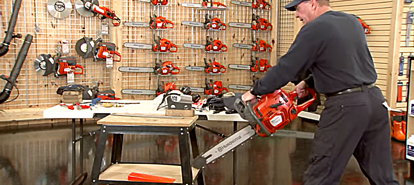 Chainsaw How To Ergonomic Stance Sherrilltree