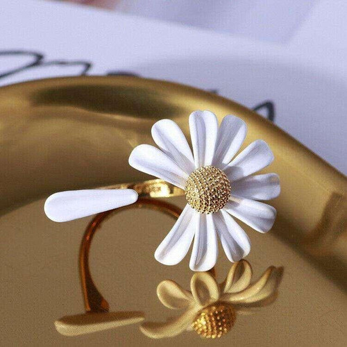 Kate Spade White and Gold Into The Bloom Size 7 Ring w/ Gift Box Luxe Galaxy