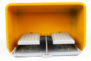 CN0005 Double Extra Heavy Duty Foot Switch W Guard Electric NONC Duel Pedaltwin