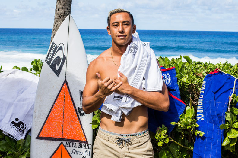 Blackbelt / Pro Surfer Eli Olson - First Lower Trestles Swell 2021