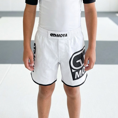 26 KIDS WHITE SHORTS