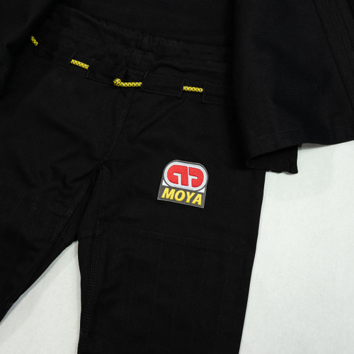 24 FLAGSHIP BLACK ADULT GI