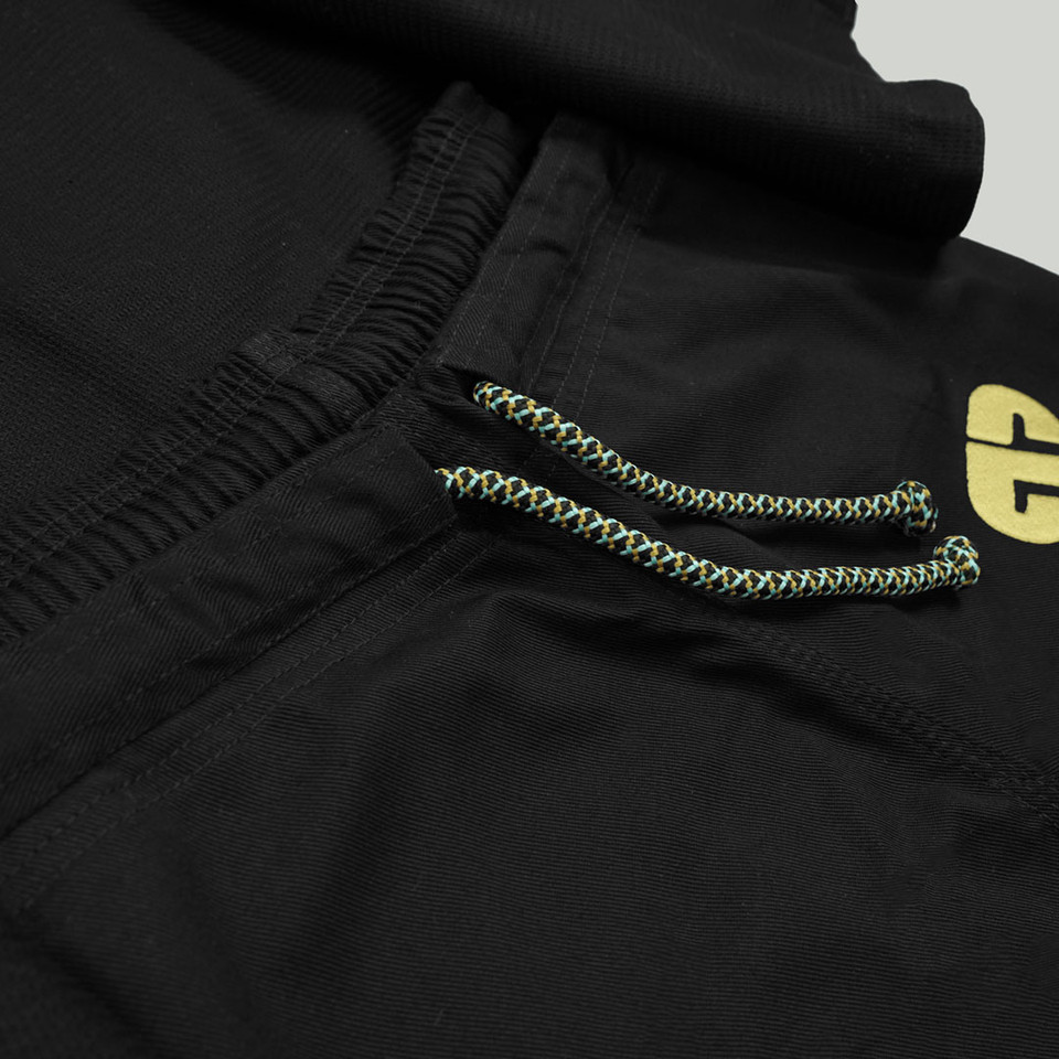 TENOCH V BLACK ADULT GI