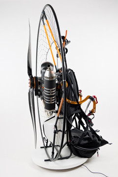 Air Italy - AIRGE Paramotor - Corsair Black Devil - AirItaly Detailansicht