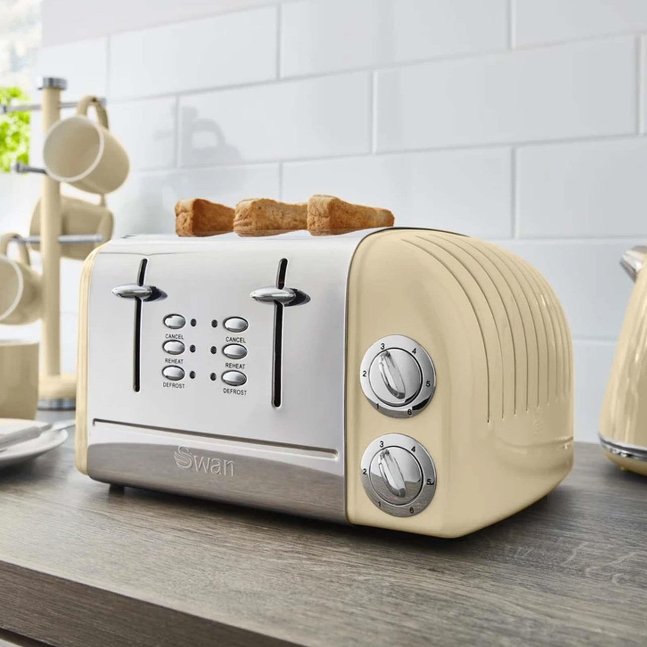 Swan 4 Slice Retro Toaster – Swan USA