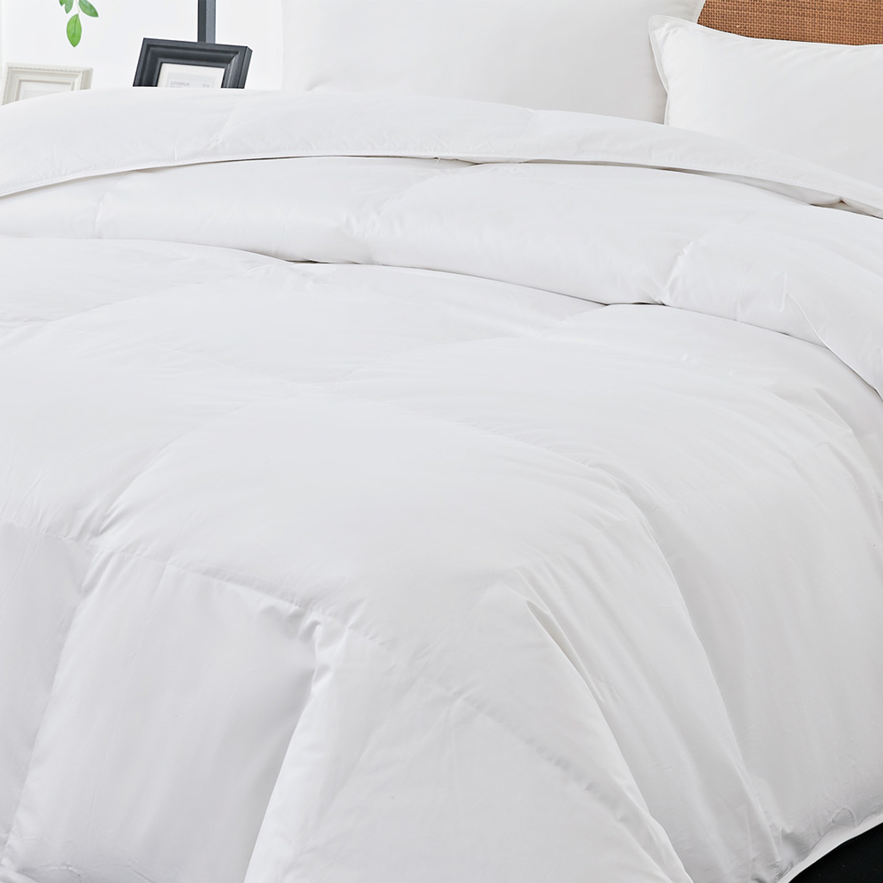 Eddie Bauer® 600 Fill Power Premium Down Comforter YearRound Warmth