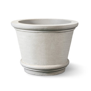 Lynx Round GFRC Planter in natural Lynx Round GFRC Planter in natural
