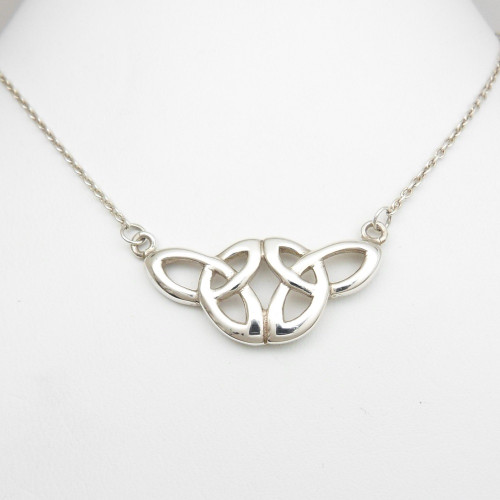 Boxed celtic knot design necklace by Kit Heath 925