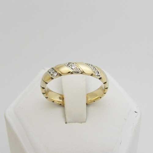 9ct 2 colour gold diamond set ring size M 1/2 HM 1990