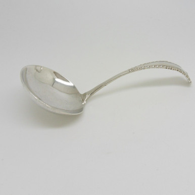Pretty silver sauce ladle hallmarked Birmingham 1987 - Woodbridge Antiques