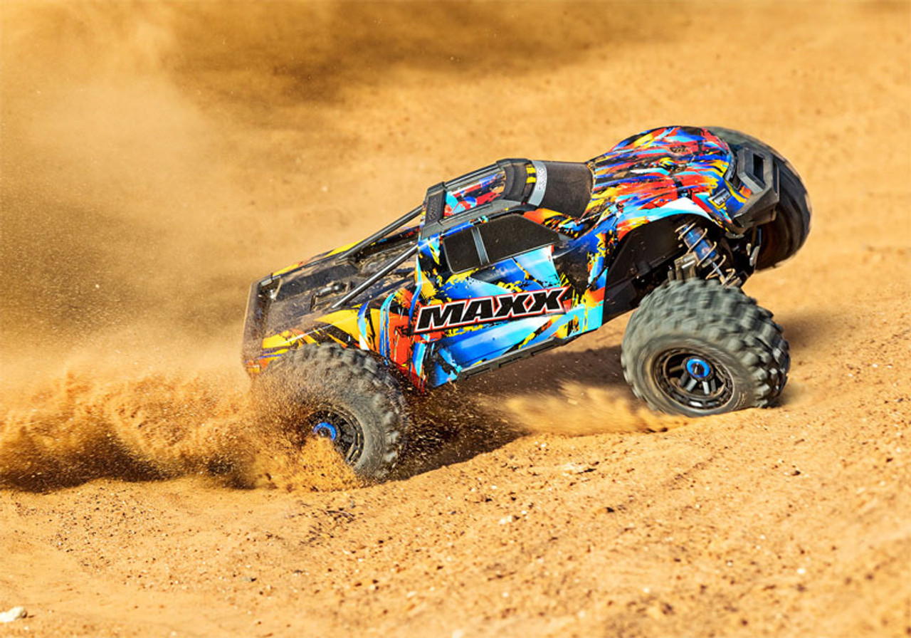 Traxxas Maxx 4S RTR 4x4 RC Monster Truck LiPo Combo Package