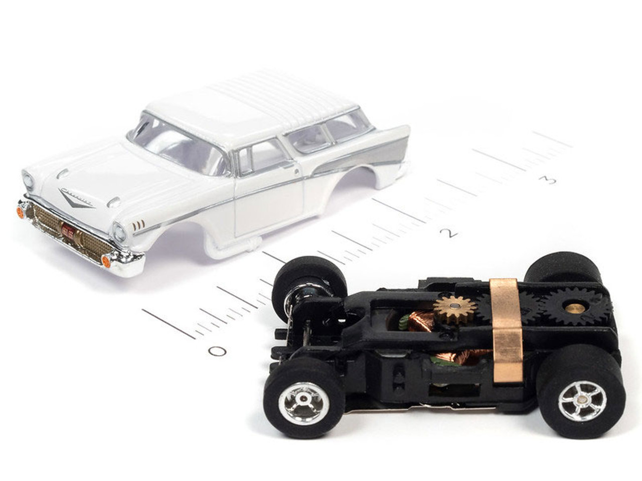 Auto World 1957 Chevrolet Nomad (White) X-Traction R34 HO