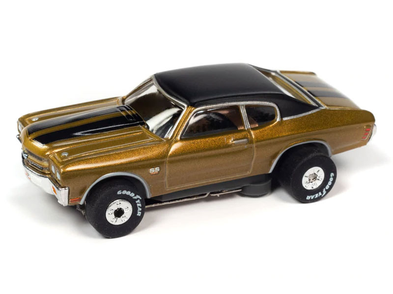 Auto World 1970 Chevrolet Chevelle SS (Gold) Thunderjet HO Slot Car