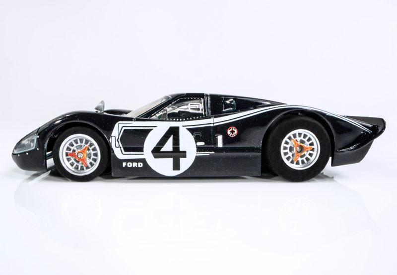 AFX Ford GT40 MKIV #4 LeMans Mega G+ HO Slot Car
