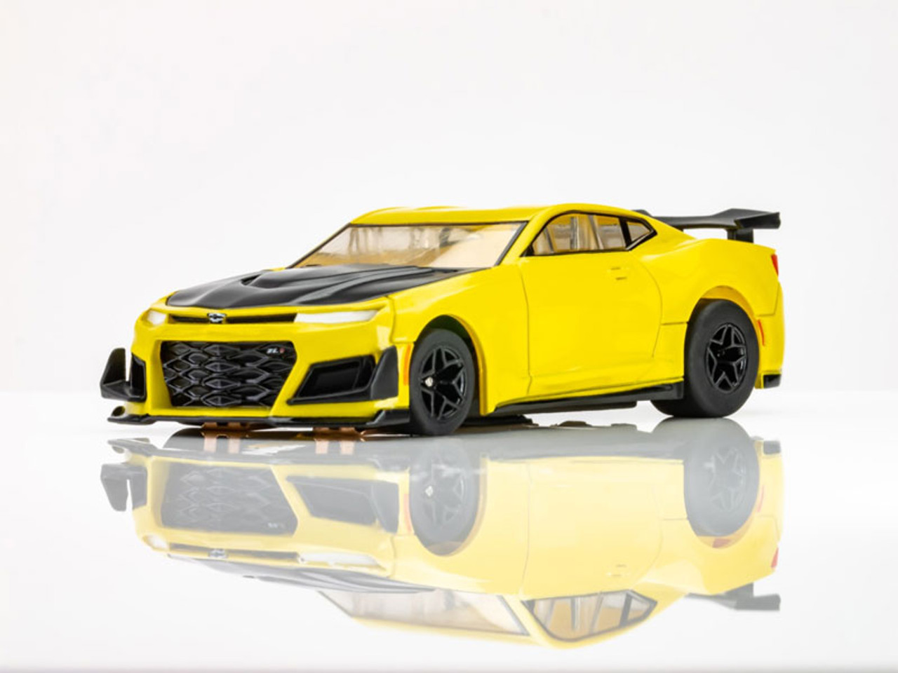 68 Chevy Camaro #6 ☆AFX/TYCO/HOスロットカー AFX 2021 Chevy Camaro ZL1 1LE Shock Yellow Mega G+ HO Slot Car
