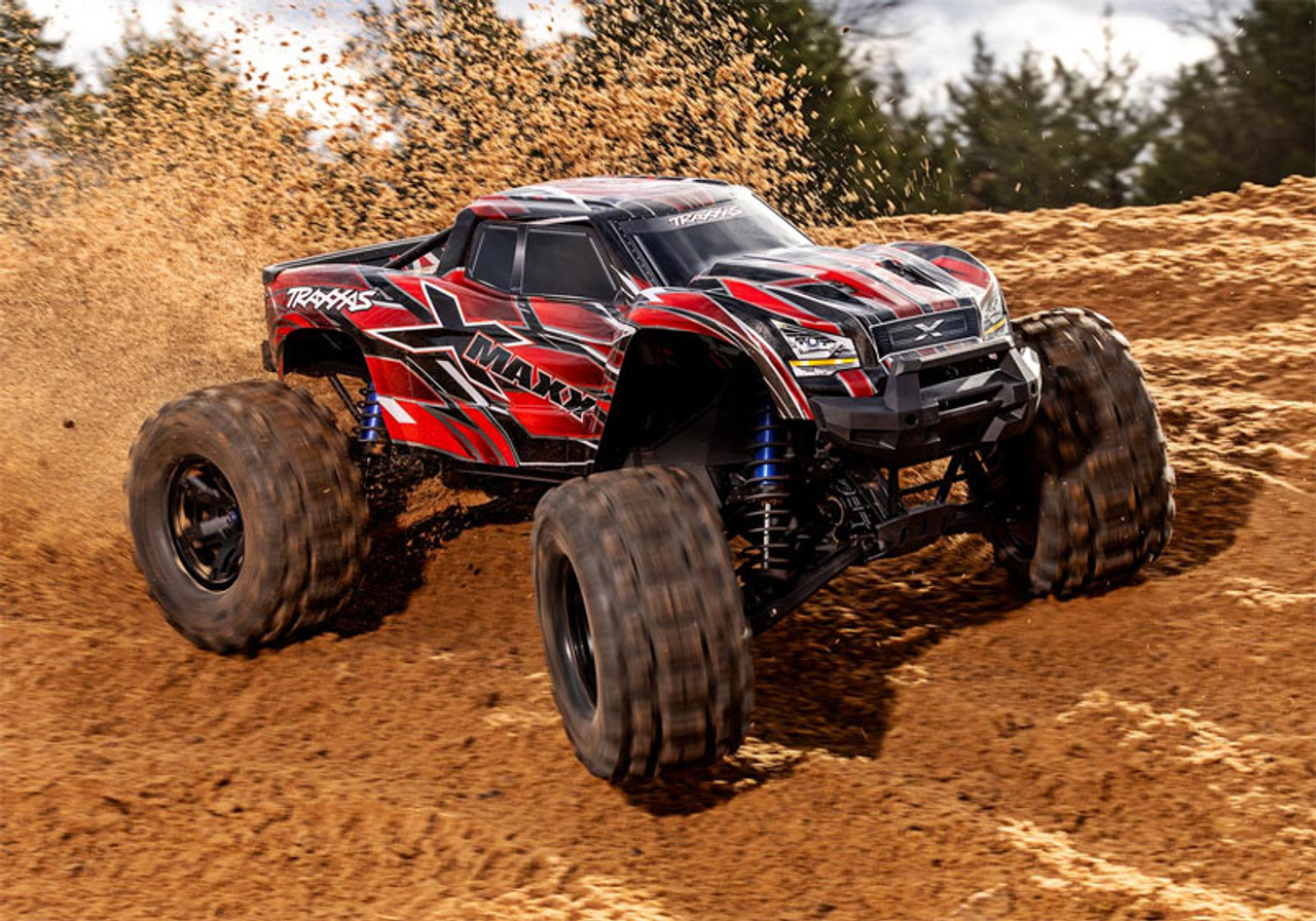Traxxas X-Maxx 8S 4WD with Belted Tires RTR Monster Truck Combo w 