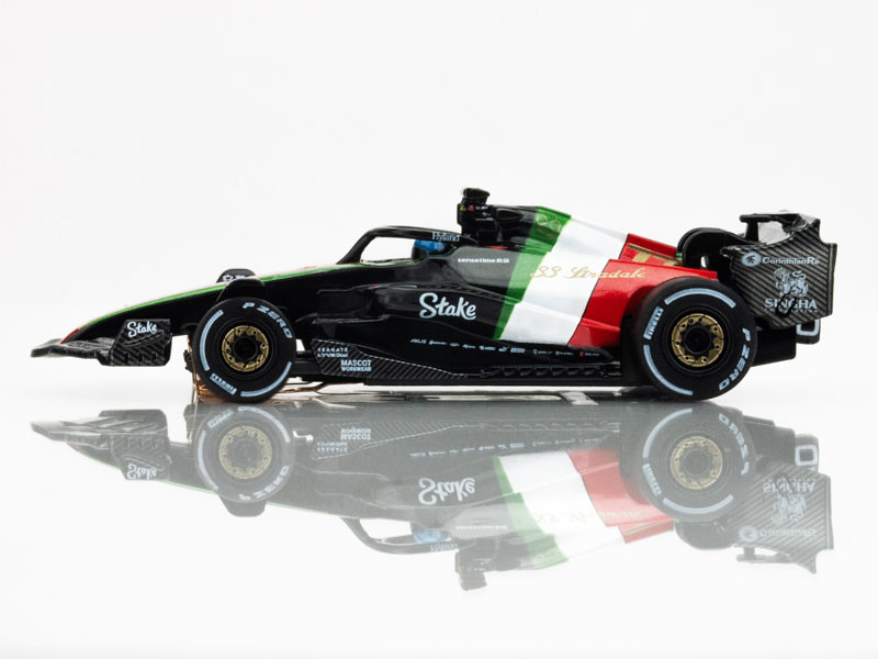 AFX Alfa Romeo F1 Monza #77 - Valtteri Bottas 2023 Mega G+ HO Slot Car