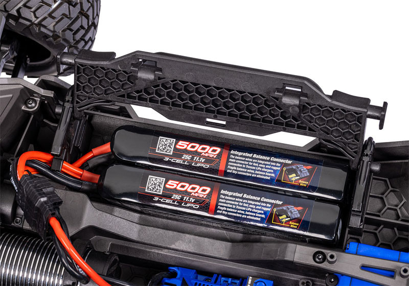 Traxxas Maxx Slash 6S 4WD Brushless RTR Short Course Truck w/6S