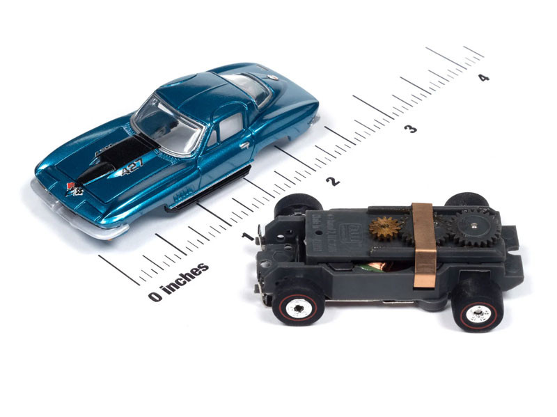 Auto World 1967 Chevy Corvette Coupe (Marina Blue Poly) Thunderjet
