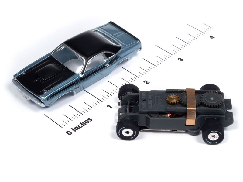 Auto World 1970 Dodge Challenger T/A (Light Blue Poly) Thunderjet