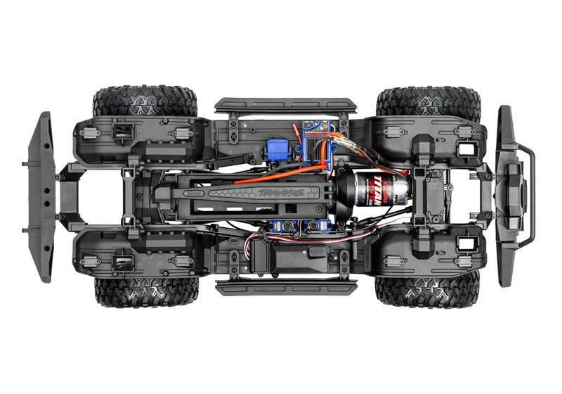 Traxxas TRX-4 Trail RC 4x4 Crawler RTR w/Land Rover Defender Body