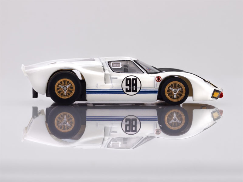 AFX Ford GT40 MKII Daytona #98 Mega G+ HO Slot Car