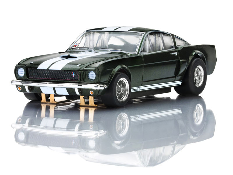 AFX 1966 Shelby Mustang GT350 Ivy Green with White Stripes Mega G+