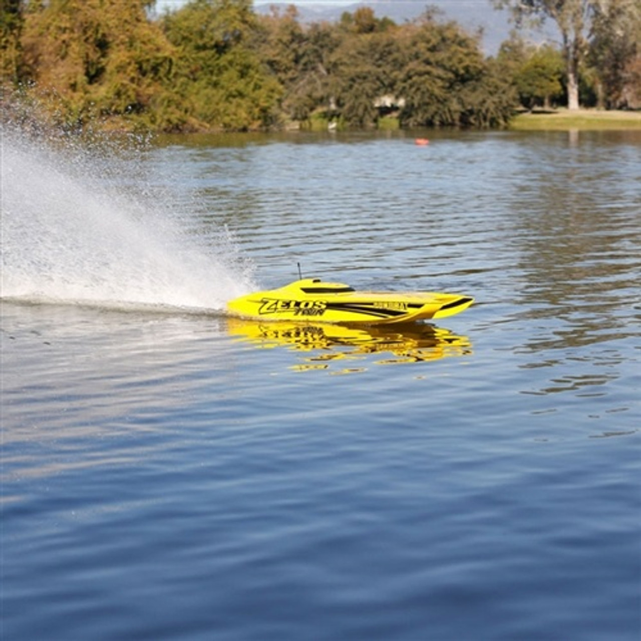 zelos 36 rc boat